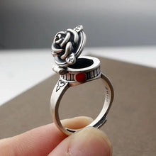 Load image into Gallery viewer, model holding ring, open