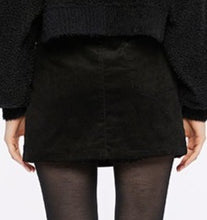 Load image into Gallery viewer, model showing back of skirt
