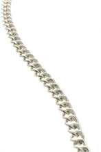 Load image into Gallery viewer, up close detail of chain