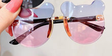 Load image into Gallery viewer, model holding glasses