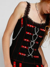 Load image into Gallery viewer, model showing side of top