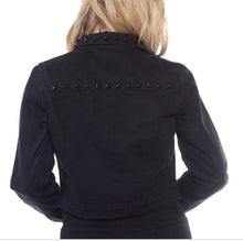 Load image into Gallery viewer, model showing back of jacket
