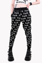 Load image into Gallery viewer, model showing front of pants
