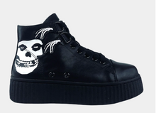 Load image into Gallery viewer, side of shoe