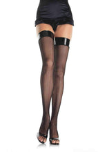 Load image into Gallery viewer, model wearing pantyhose
