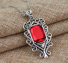 Load image into Gallery viewer, front of necklace on display