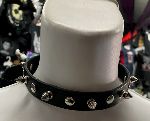 front of collar on display