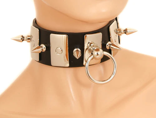 choker on mannequin